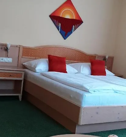 Landhotel-restaurant Willingshofer 3*