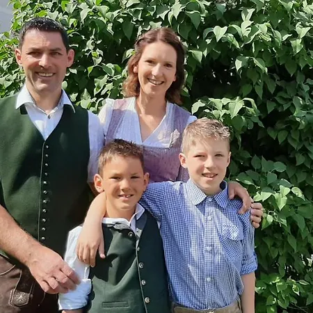 Landhotel-restaurant Willingshofer Hotell 3*