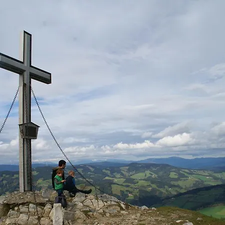 Landhotel-restaurant Willingshofer Hotell